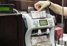 Nástupní mzdy v listopadu nejvíce vzrostly elektrokonstruktérům