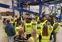 Odborné vzdělávání na evropské úrovni podporují na Katedře logistiky i smluvní firemní partneři