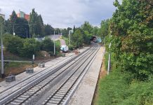 Zrekonstruovaná trať Obvodová a návrat k běžným jízdním řádům. Začátek září přinese změny v MHD i další hledání nových řidičů