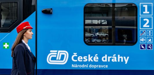 ČD zrušily tendr na až 90 nových vozů pro rychlost 230 kilometrů za hodinu