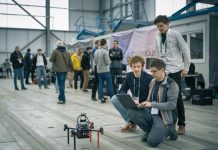 Špička českého výzkumu v oblasti autonomně řízených dronů postoupila do finále soutěže v Německu. Tým z FEL ČVUT a Fly4Future prokázal nejvyšší stupeň autonomie