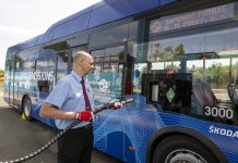 Vozy pražské MHD a Pražských služeb budou moci využívat vodíkový pohon