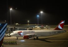 Poslední let ČSA přilákal desítky zájemců, do Prahy dorazil později