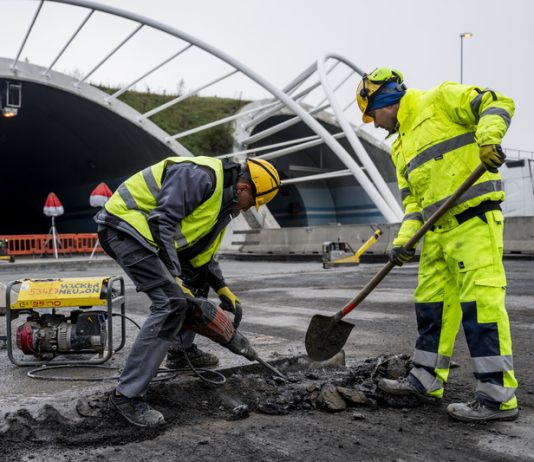 K novelám o platnosti posudku EIA pro okruh v Praze bude vláda asi neutrální