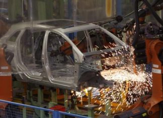 Automobilová výroba: Dodavatel Erich Jaeger je insolventní