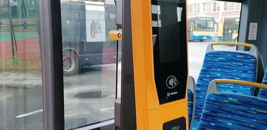 V Brně roste obliba předplatních a bezkontaktních jízdenek