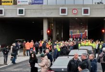 Řidiči se včera o půlnoci poprvé projeli po další části městského okruhu v Brně