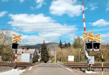 Správa železnic za tři čtvrtletí zrušila 48 přejezdů, stovku letos zmodernizuje