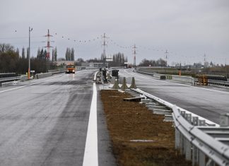 Stavbu úseku D55 Kokory-Přerov získalo sdružení FIRESTA za cenu 1,6 miliardy Kč