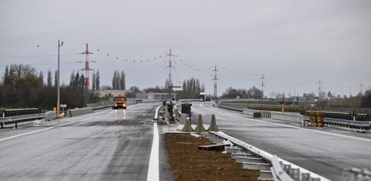 Stavbu úseku D55 Kokory-Přerov získalo sdružení FIRESTA za cenu 1,6 miliardy Kč