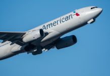 Aerolinky American Airlines pozastavily kvůli technickým potížím lety v USA