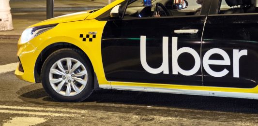 Uber má zájem o převzetí německé rozvážkové služby Delivery Hero