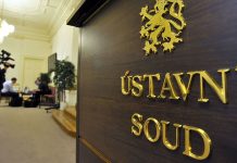 Senátoři znovu navrhli soudu, aby zrušil nařízení o ochraně před hlukem