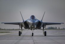 První čeští piloti zahájili ve Spojených státech výcvik na simulátoru F-35