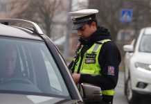 Policie v Praze kontrolovala 400 řidičů taxislužby, uložila pokuty za 300.000 Kč