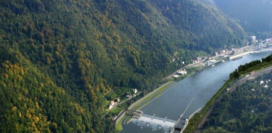 Veřejná přístaviště na Labi letos využilo 3165 lodí, nová přístaviště 867 lodí