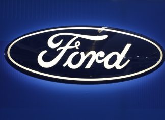 Automobilka Ford ustupuje od výroby elektromobilů, odepíše 19,5 miliardy USD