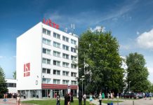 VŠTE opět podporuje magazín Universitas