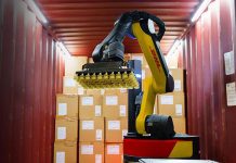 Společnosti DHL a Boston Dynamics se spojily, aby rozšířily řady robotů