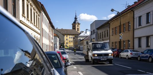 Rozpočet fondu dopravní infrastruktury má být příští rok o 15,7 mld. Kč nižší