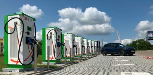 Náměšť nad Oslavou chce mít do roku 2027 širší síť dobíjecích stanic