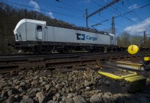 Švýcarský Výbor pro dopravu požaduje vyšší silniční poplatky, zatímco SBB Cargo nadále prodělává