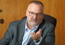 Ministr Bednárik chce otevřít v EU debatu o záchraně nákladní železniční dopravy