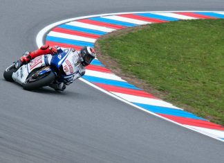 V okolí okruhu v Brně kvůli MotoGP parkovalo 3220 aut a 1250 motorek