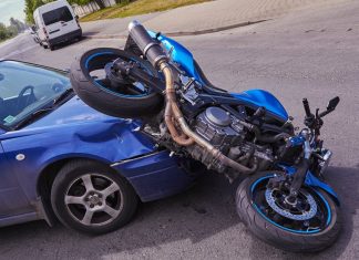 Počet smrtelných nehod motorkářů vzrostl. V prvním pololetí přišlo na českých silnicích o život 31