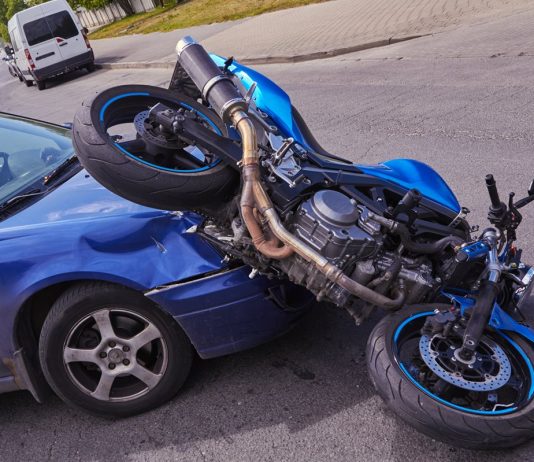 Počet smrtelných nehod motorkářů vzrostl. V prvním pololetí přišlo na českých silnicích o život 31