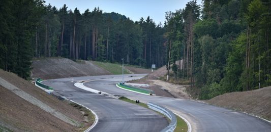 Letos se otevře celkem 66,7 kilometru nových dálnic, nejvíc úseků půjde do provozu v prosinci