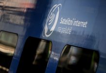 České dráhy otestují ve svém vlaku satelitní internet Starlink od Space X