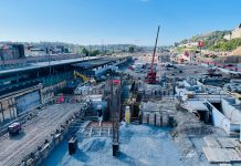 Podchody, nové nástupiště i lávka přes koleje: proměna nádraží Smíchov pokračuje