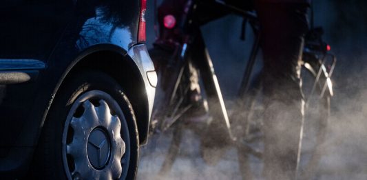 Přístavy Los Angeles a Long Beach se zavázaly k nulovým emisím do roku 2029