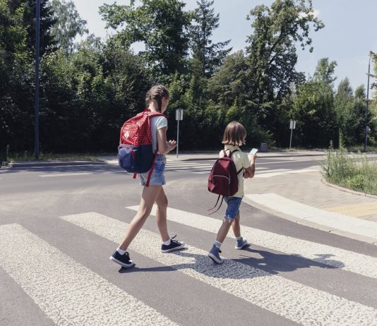 V září přibývá nehod u škol. Nejvíc jich je kolem třetí odpoledne