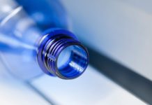 Polsko od 1. října zálohuje nápojové obaly: Česko je tak v srdci Evropy posledním ostrůvkem bez zálohování