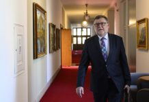 Ministři chtějí zvýšit výdaje na dopravu, jednání podle nich jdou dobrým směrem