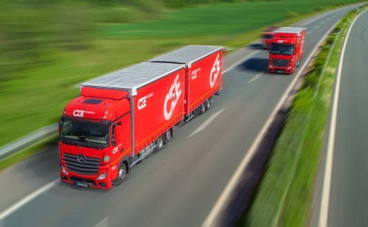 Dopravní firmě CEE Logistics z Pardubic loni klesl zisk na 94 milionů korun