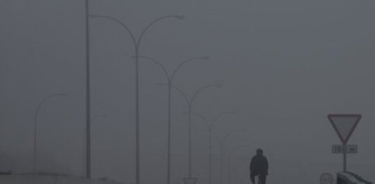 Až 70 procent mladých lidí vnímá vztah cyklistů a řidičů jako nepřátelský