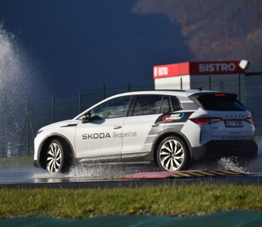 V Mostě budou pořádat speciální kurzy pro řidiče elektromobilů