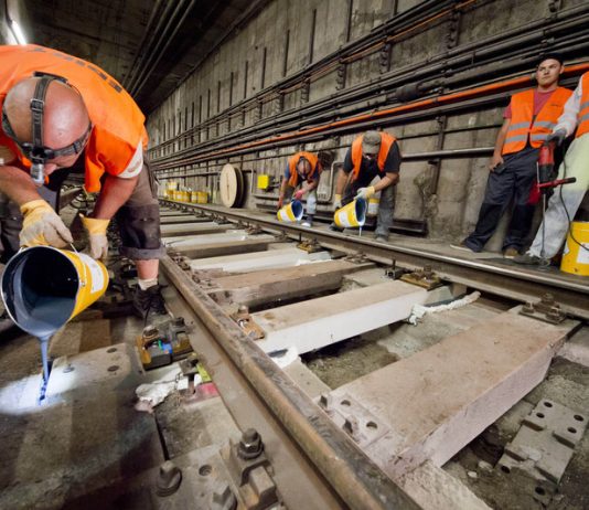 Část linky C pražského metra se včera kvůli pracím opět na dva dny zastavila