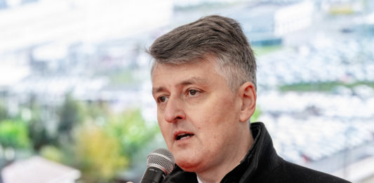 Správní rada Správy železnic dnes odvolala generálního ředitele Svobodu