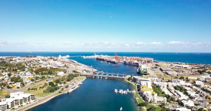 Uzavření mostu ve Fremantle změní způsob cestování od února 2026