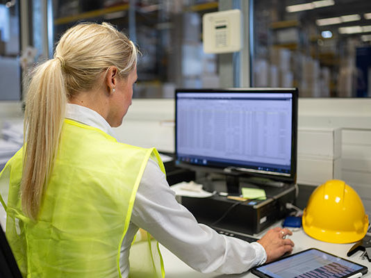 Proč začíná být důvěra v dodavatelských řetězcích stejně důležitá jako rychlost?