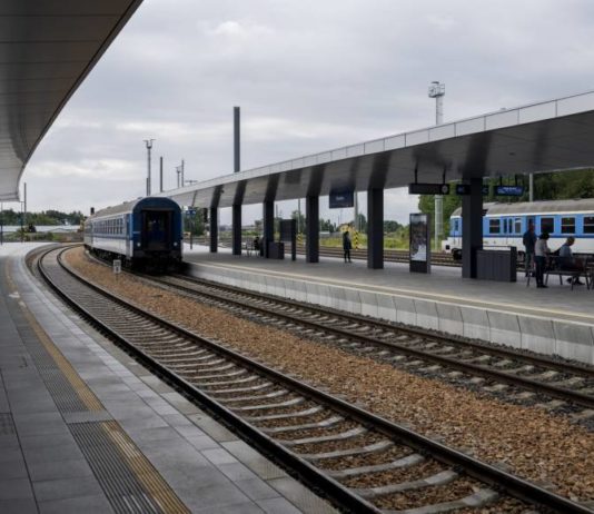 Modernizace trati Praha – Kladno má stavební povolení, práce začnou příští rok