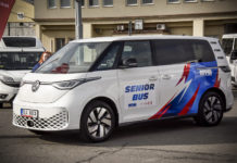 Dopravní podnik města Brna pořídil dva nové elektrovozy pro službu Seniorbus