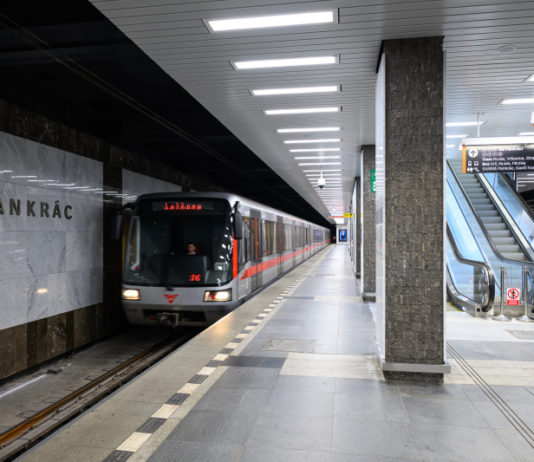 Zmodernizovaná stanice metra Pankrác opět slouží cestujícím