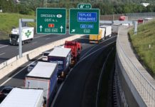 Dálnice D5 je na 114. kilometru do Německa po vyproštění kamionu plně průjezdná