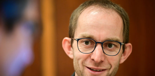 Praha letos zadá studii k prověření okružní trasy metra či tramvají