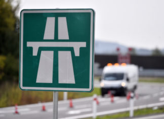 V létě řidiče čekají na dálnicích a silnicích omezení kvůli opravám